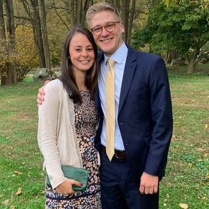 Meet your Posher, Moyra